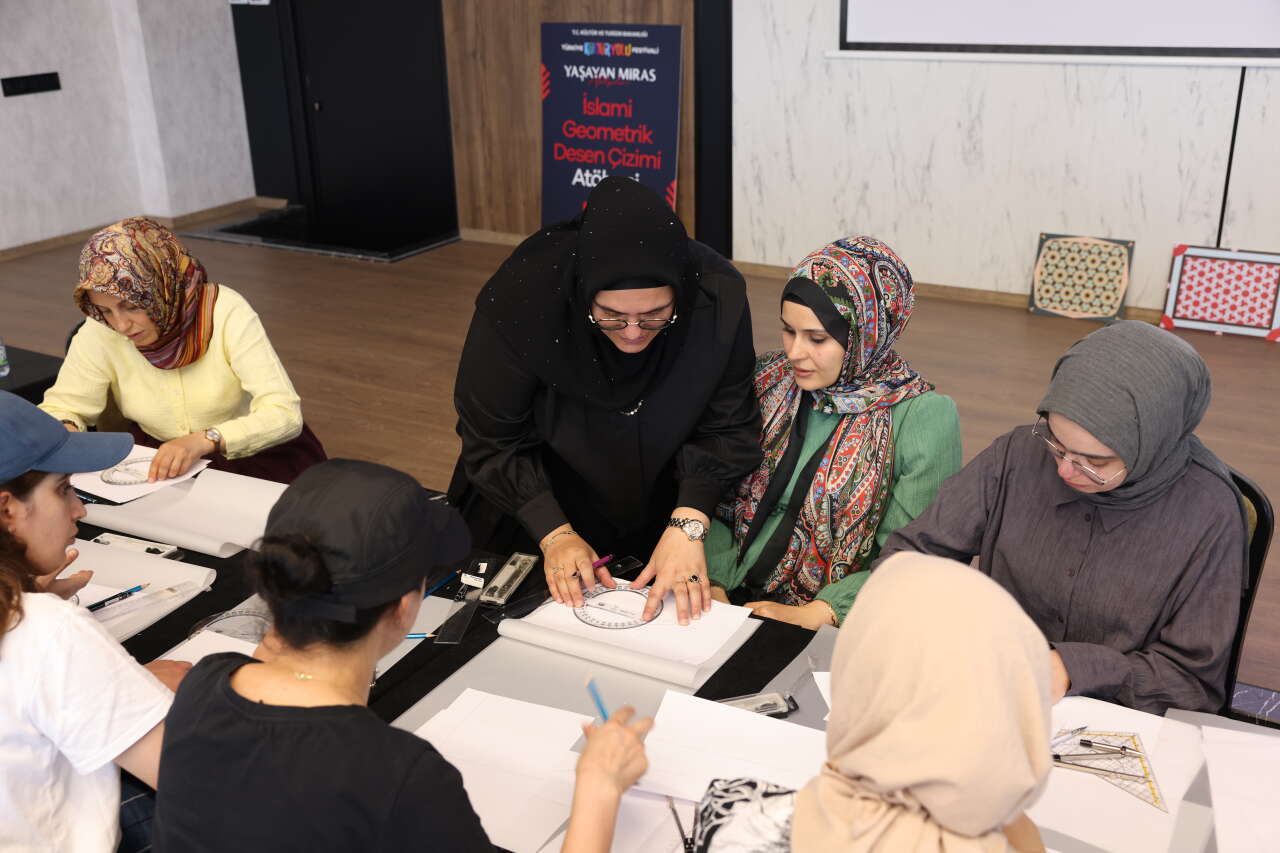 Konya Kültür Yolu Festivali coşkusu sürüyor! Beşinci gün de dolu dolu geçti 16